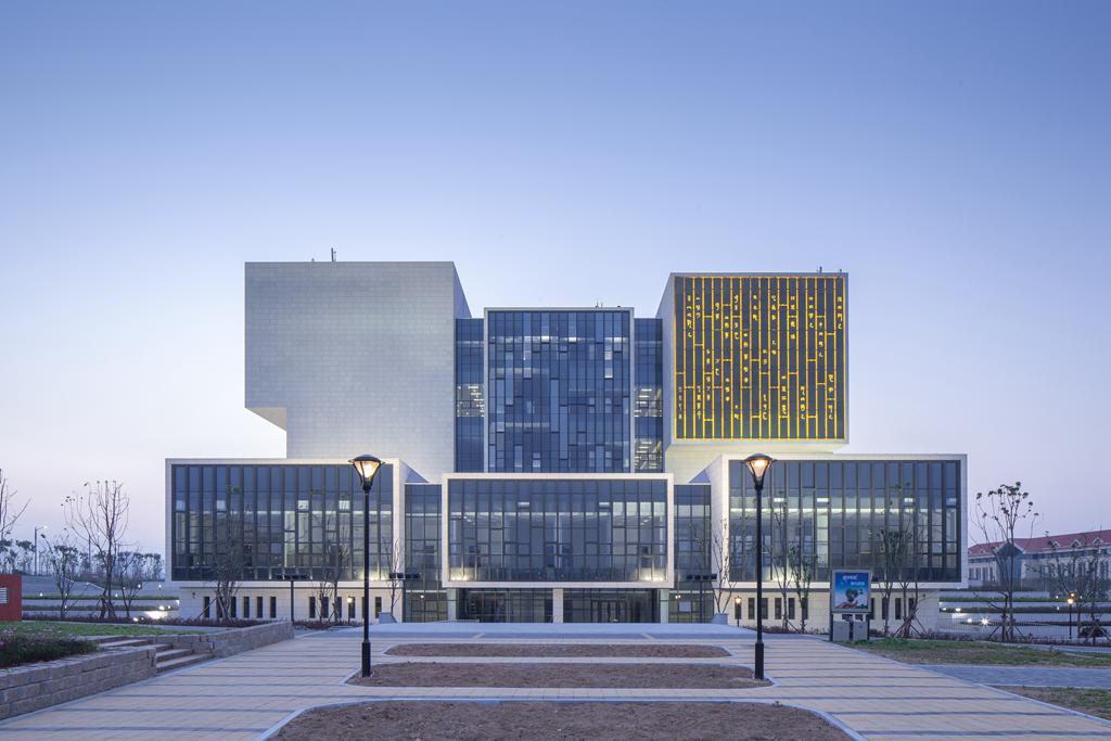 山东大学青岛校区